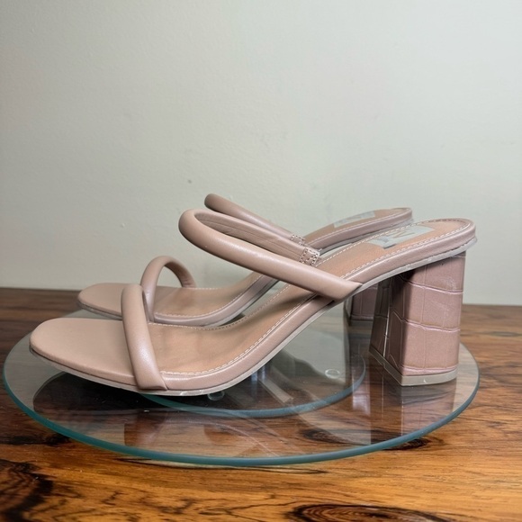 DV by Dolce Vita Halsty Double Band Mules in caramel - Picture 5 of 16